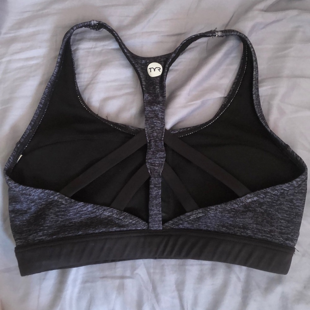 Sports bra - Picture 2 of 2